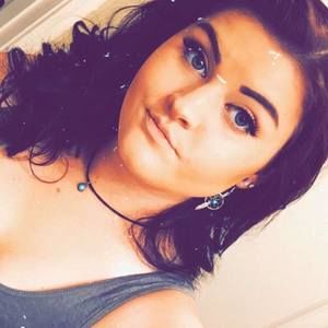 Meet your Posher, Kenna